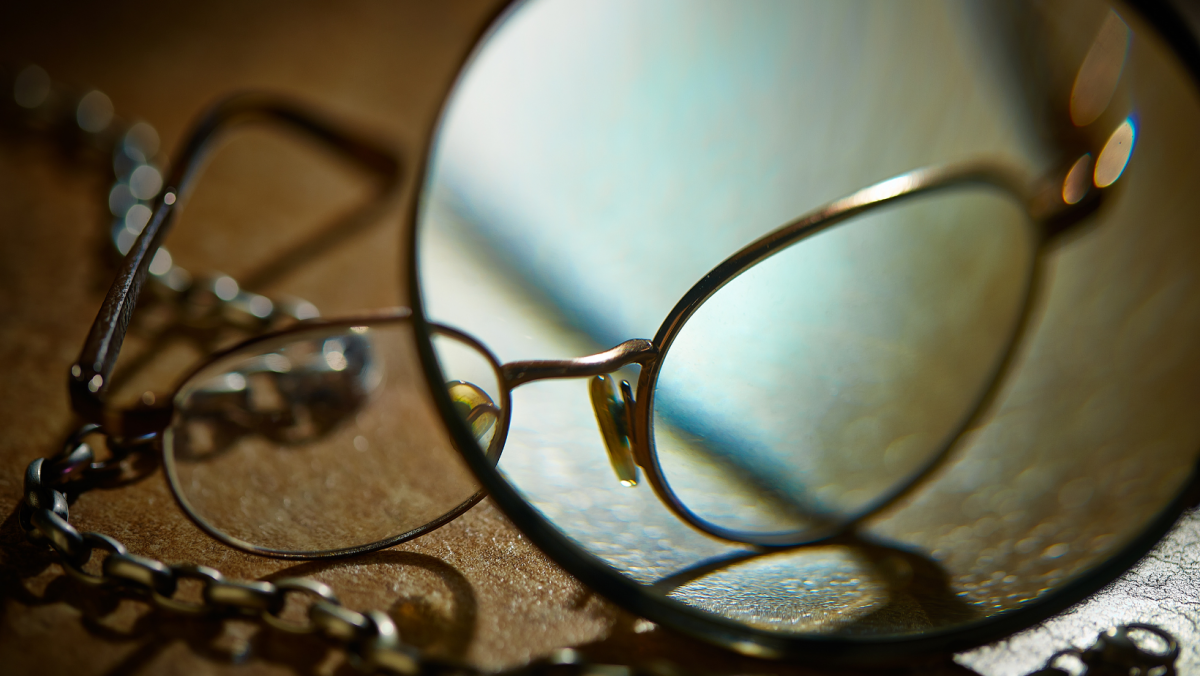 By the late 1800s, physicians found a link between prostate size and a man's age, as well as between prostate growth and testosterone.